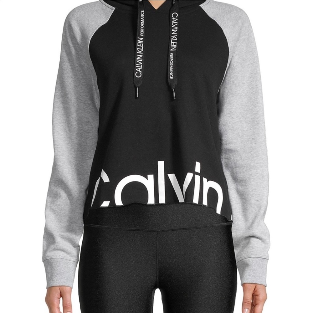 Colorblock Crop Hoodie